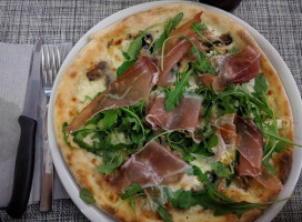 Il Pensiero Pizzeria Campione D'europa food