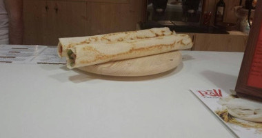 The Roll Piadineria food