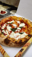 Pizzeria Saporito food