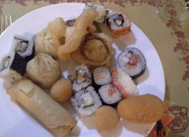 Sushi Wok food