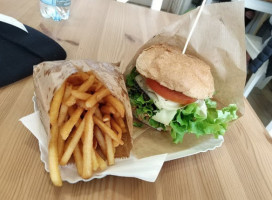 Piada Burger food