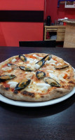 Pizzeria L'oasi food