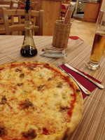 Pizzeria Cognola food