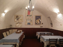 Rocca Rosa inside