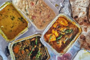 Asha's Indian Aroma food