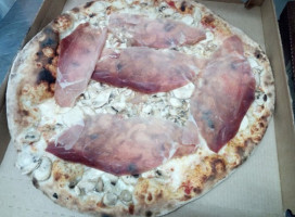 Galaxy Pizza food