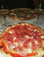 Pizzeria Ca'noa food