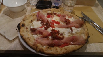 I Cento Passi Officina Di Pizza food