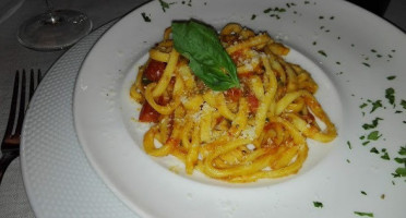 Osteria I Santi food