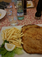 La Taverna food