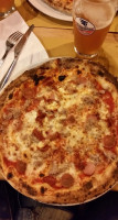 Pizzeria La Nuit food