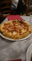 Pizzeria Asso Di Quadri food