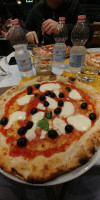 Pizzeria Napule E' food