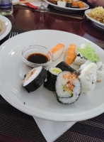 Sushi Wok Fu Hao food