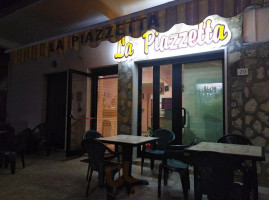 La Piazzetta inside