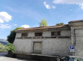 La Vecchia Farmacia outside