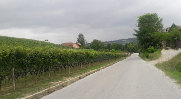 Enolocanda Del Tufo outside