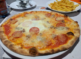 Pizzeria Fenice food