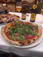 Pizzeria Da Vincenzo food