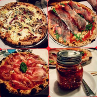 Pizzeria Cavazzani food