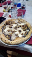 Pizzeria Partenope food