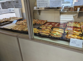 Da Bakery food