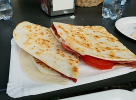 Piadineria L'angolo Tondo food