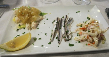 Trattoria Ponte Del Mare food