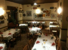 Hosteria Del Tamiso inside