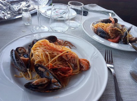 Il Pescatore food