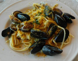 Il Pescatore food