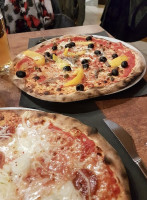 Pizzeria Pace food