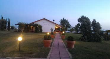 Podere Giulietta outside