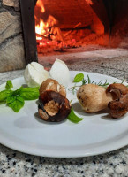 Trattoria Pizzeria Arcobaleno food