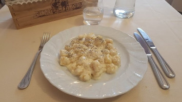 Trattoria Dei Cacciatori food