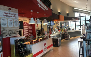 Chef Express Peretola Nord 25 inside