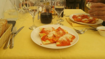 La Loggia food