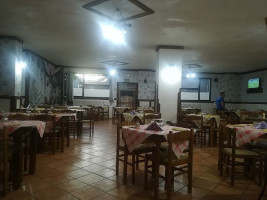 Pizzeria Perrotta inside