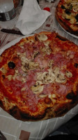 Pizzeria Meraviglia food