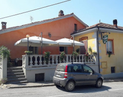 Trattoria Da Corrado outside