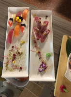 Fan Sushi food