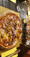 Pizzeria Gallura food