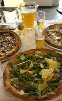 Pizzeria Albatros Forno A Legna food