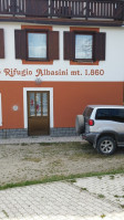 Rifugio Albasini outside