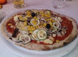 Pizzeria Acquarius food