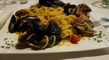 Lupo Di Mare food