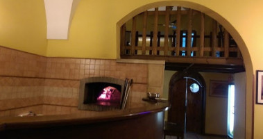 La Cascina inside