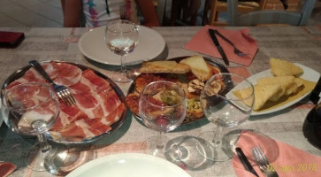 La Taverna Di Gianna food