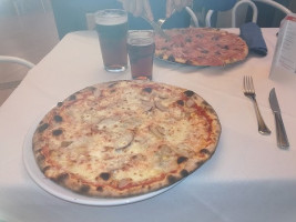 Pizzeria Da Michele food