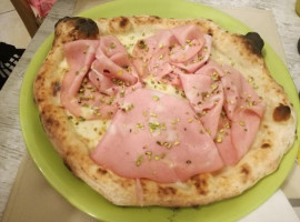 Il Pizzicotto food